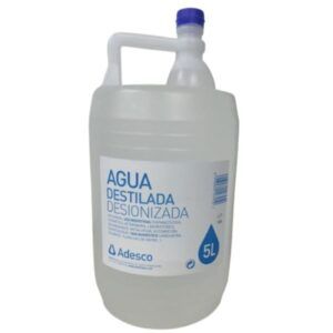 Agua destilada Adesco 5 litros.