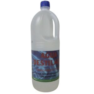 Agua destilada quimicamente pura agua desmineralizada desionizada