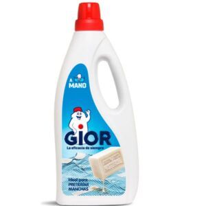 Gior detergente liquido a mano. Ideal para pretatar manchas.