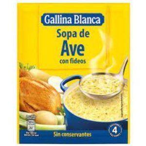 Gallina Blanca ave con fideos sobre
